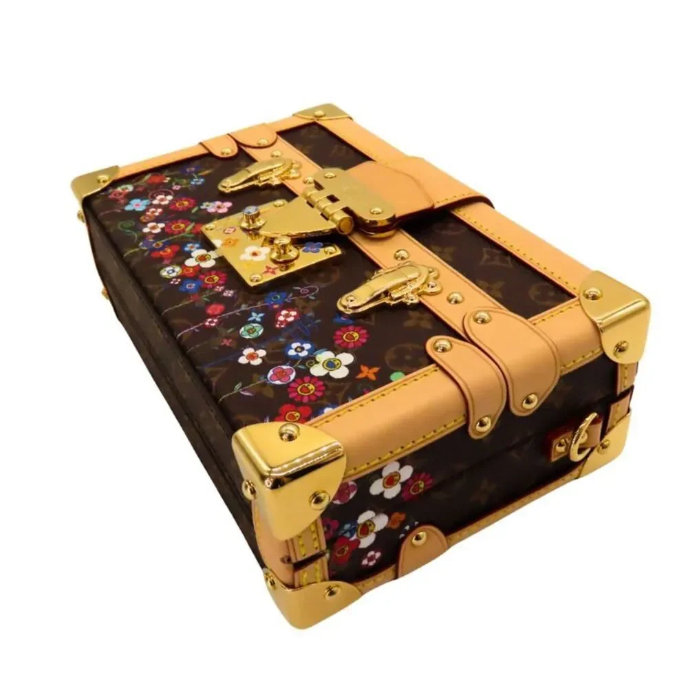 Louis Vuitton delivery duty